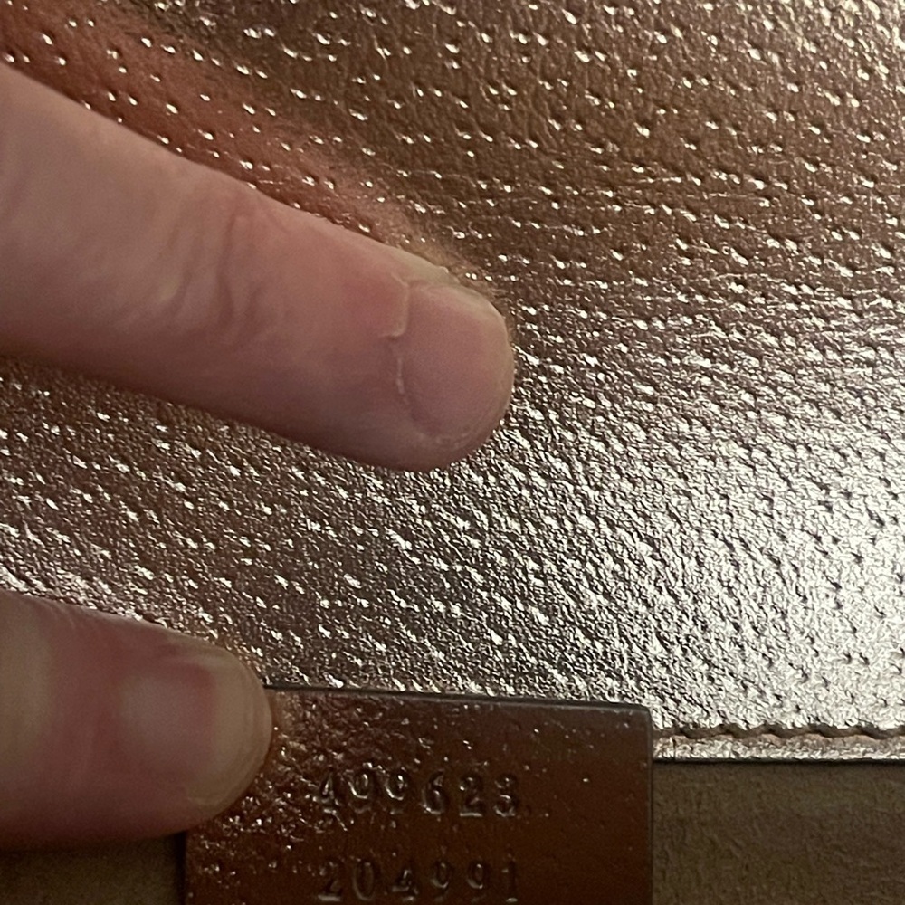 Gucci Dionysus Rose Gold Metallic Hangbag - Picture 7 of 12